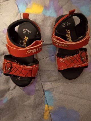 Lote Zapatillas Spiderman y Mickey Mouse Talla 2/3