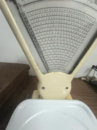 Balanza antigua Ibarra Carlos Letterer Barcelona