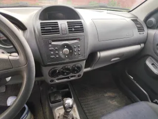 Suzuki Ignis 2005
