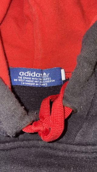 Sudadera Adidas Negra y Roja Vintage