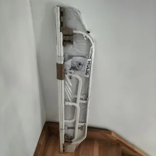 Appendiabiti in metallo bianco