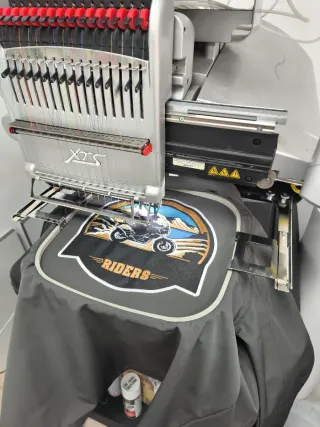 Máquina Bordadora Melco  Amaya XTS