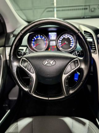 HYUNDAI i30 1.6 CRDi 110cv Tecno S Sky