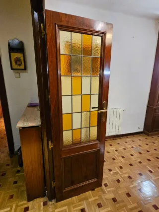 Urge Venta: Puerta doble madera con vidriera