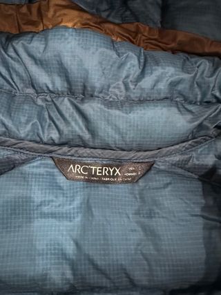 Chaqueta Arc'teryx Plumas Marrón