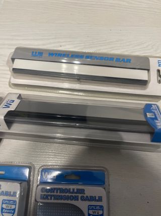 Accesorios Wii: Cargador, Soporte y Más