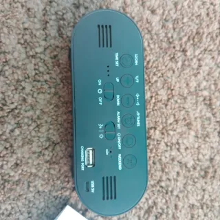 Reloj LED Música Alarma Digital