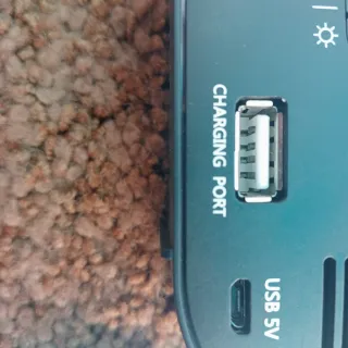 Reloj LED Música Alarma Digital