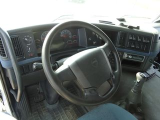 Volvo FM 440-CAMIONES GRUAS