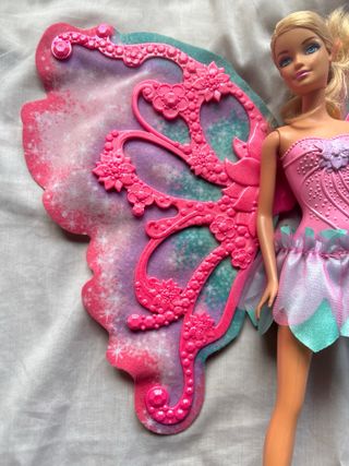 Barbie Ninfa con Alas de Mariposa