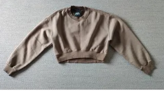 Sudadera Zara corta marrón Talla S