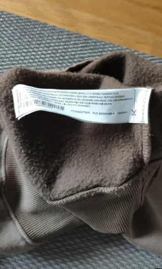 Sudadera Zara corta marrón Talla S