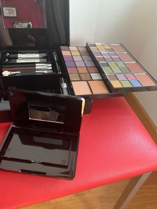 Estuche Maquillaje Melvi Negro Multicolor