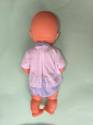 Muñeco Nenuco bebe. Regalo conjunto de ropa.