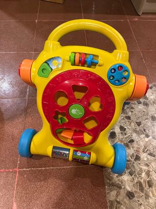 Andador bebé musical y con ruedas