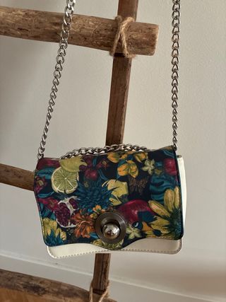 Bolso Zara tweed blanco y negro