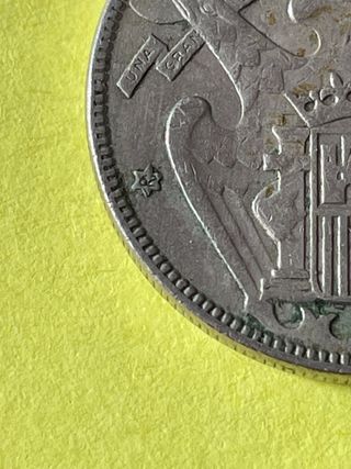 Moneda Franco Caudillo de España 1957 acuñada 62