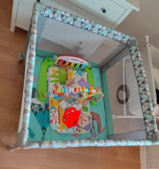 Parque infantil Lionelo Mille Verde Gris