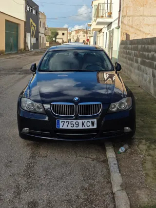 BMW 330xi xDrive 258cv