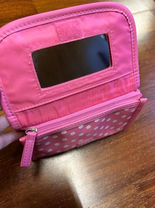 Neceser rosa y blanco Caprice