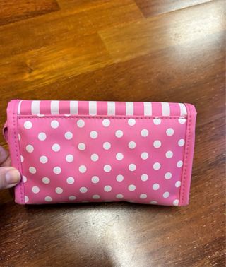 Neceser rosa y blanco Caprice