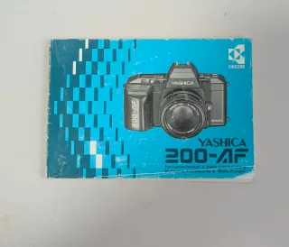 Fotocamera Yashica 200 AF Reflex Analogica