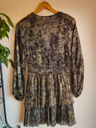 Vestido Zara brillante negro y dorado