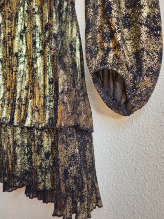 Vestido Zara brillante negro y dorado