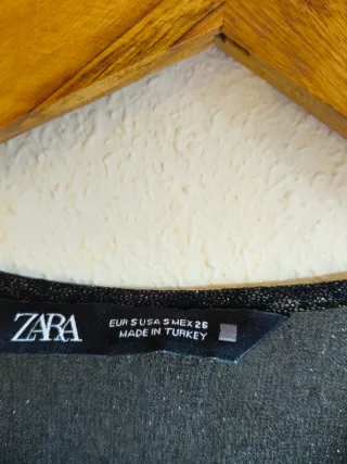 Vestido Zara brillante negro y dorado