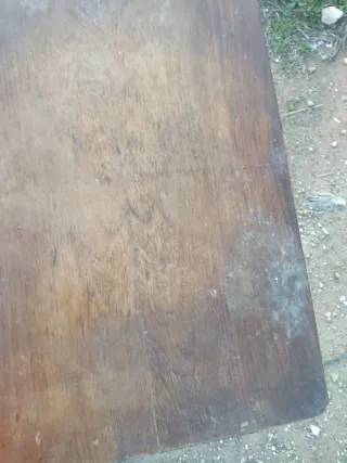 Mesa auxiliar madera chapada vintage mesita