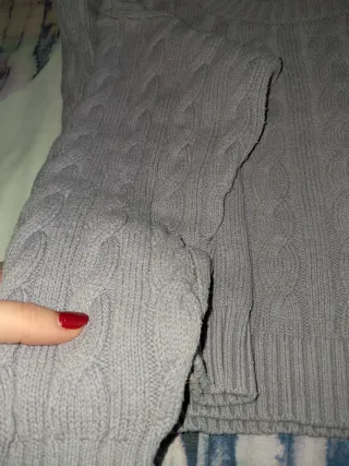 Jersey Hollister Lila Talla M