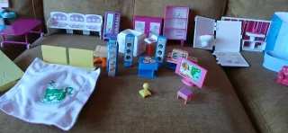 6 Barriguitas y piezas sueltas del Hospital y Casa