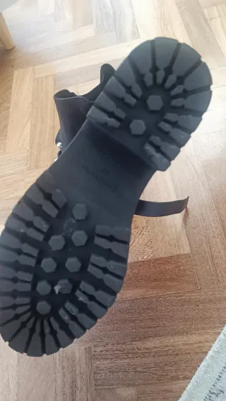 Botas Stradivarius negras talla 37