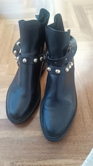 Botas Stradivarius negras talla 37