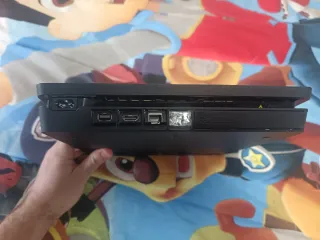 PS4 Slim 1TB con juegos