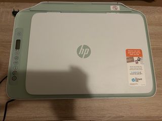 Impresora multifunción HP verde y blanca