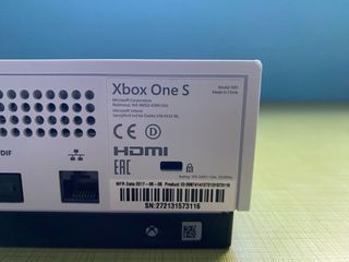 Xbox One S Bianca + 10 Giochi