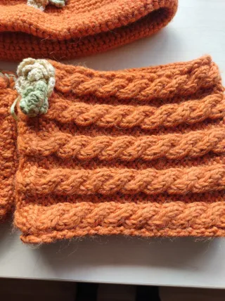 Conjunto lana niña: gorro, bolso y bufanda