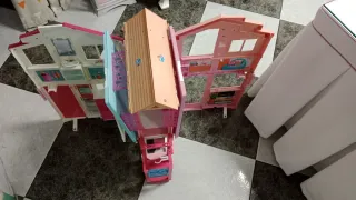 Casa Barbie con ascensore