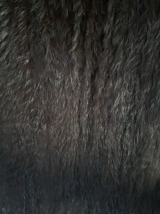 Chaqueta pelo conejo y mapache. Marrón chocolate