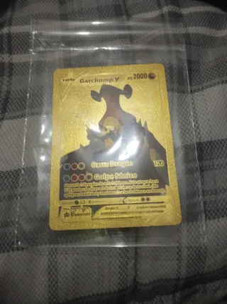 Carta Pokémon Garchomp V Dorada