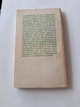 La fraseología en los diccionarios CUBANOS