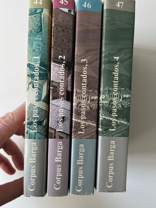 Los Pasos Contados cuatro volúmenes