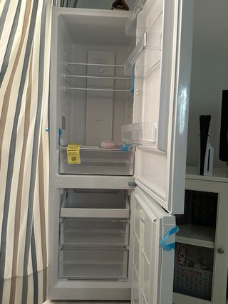 Nevera SIN ESTRENAR