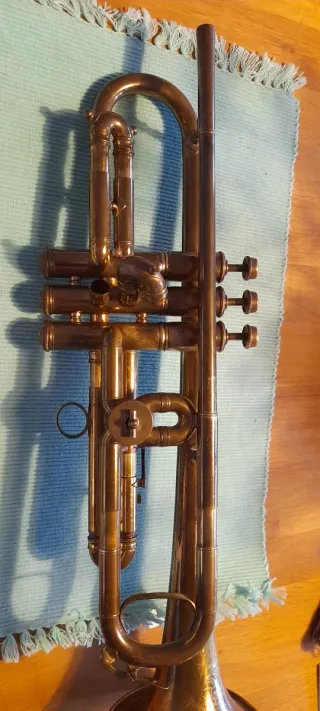 Trompeta J.W. York & Sons Modelo 65