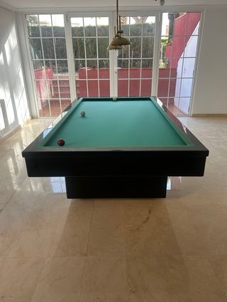 Mesa de billar francés. precio no negociable.