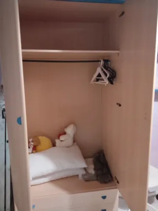 Habitación infantil completa por 150€.