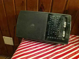 Radio Portatile Grundig Music Boy FM- SW2-SW1-MV-L