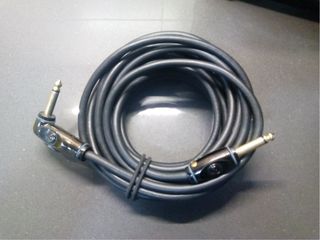 Amplificador Academy AP-15G Guitarra y cable