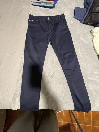 Pantalones Tommy Hilfiger y chaqueta north face